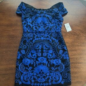 Foxiedox Anthropologie Black & Cobalt Betina Embroidered Bodycon Dress - Size 4